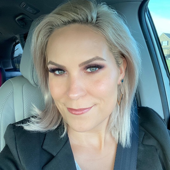 Meet your Posher, Rachrachel - Picture 2 of 2